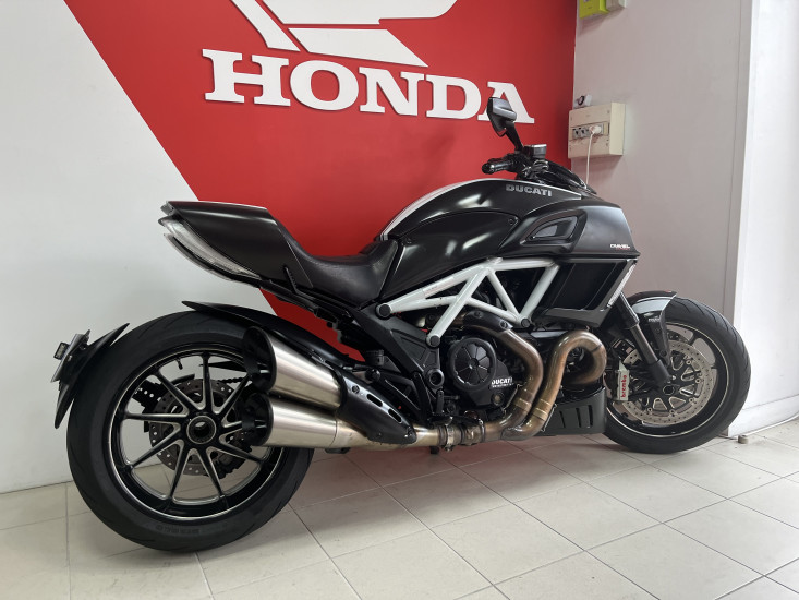 DUCATI DIAVEL 1200 CARBON MAT GARANTIE 12 MOIS - LES SABLES D'OLONNE