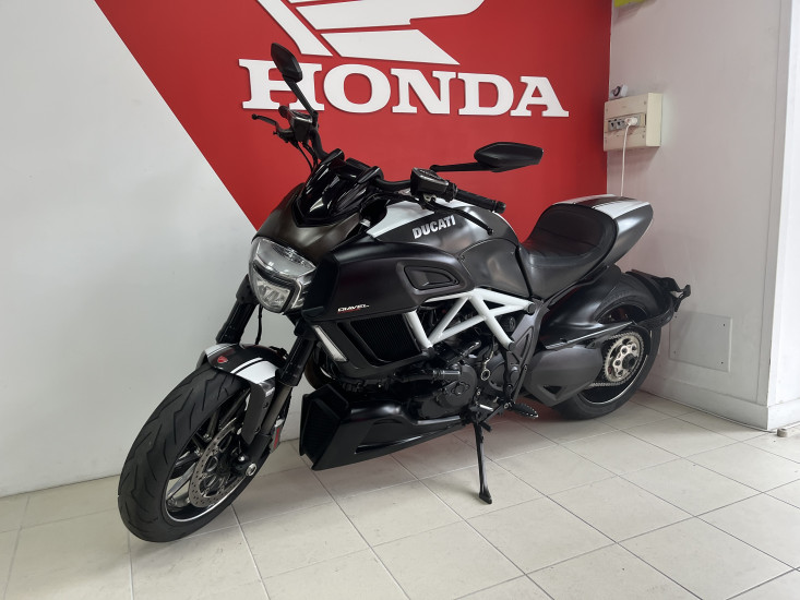 DUCATI DIAVEL 1200 CARBON MAT GARANTIE 12 MOIS - LES SABLES D'OLONNE
