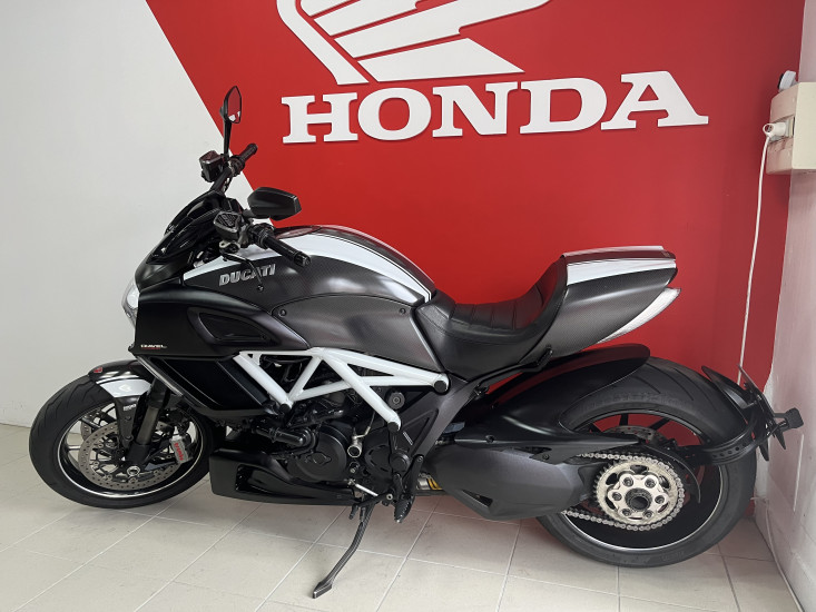 DUCATI DIAVEL 1200 CARBON MAT GARANTIE 12 MOIS - LES SABLES D'OLONNE