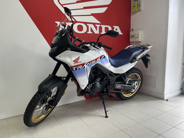 HONDA XL 750 TRANSALP GARANTIE 2031 - LES SABLES D'OLONNE