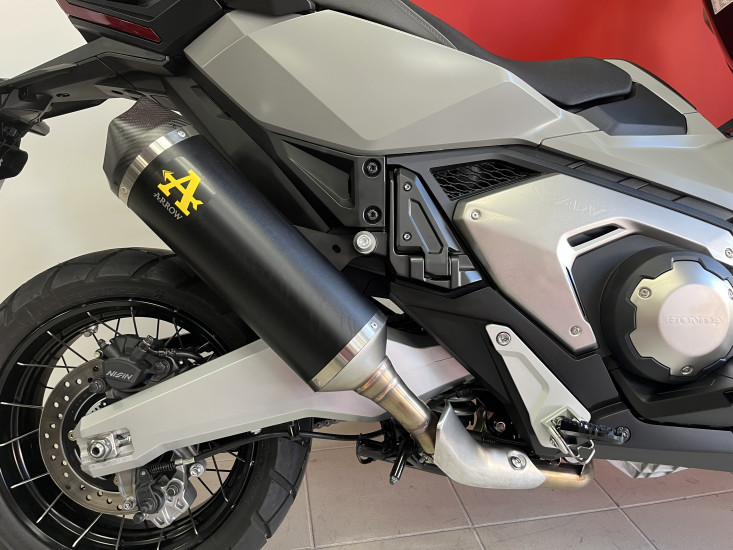 HONDA X-ADV 750 ECHAPPEMENT ARROW GARANTIE JUSQU'EN 2031 - LES SABLES D'OLONNE