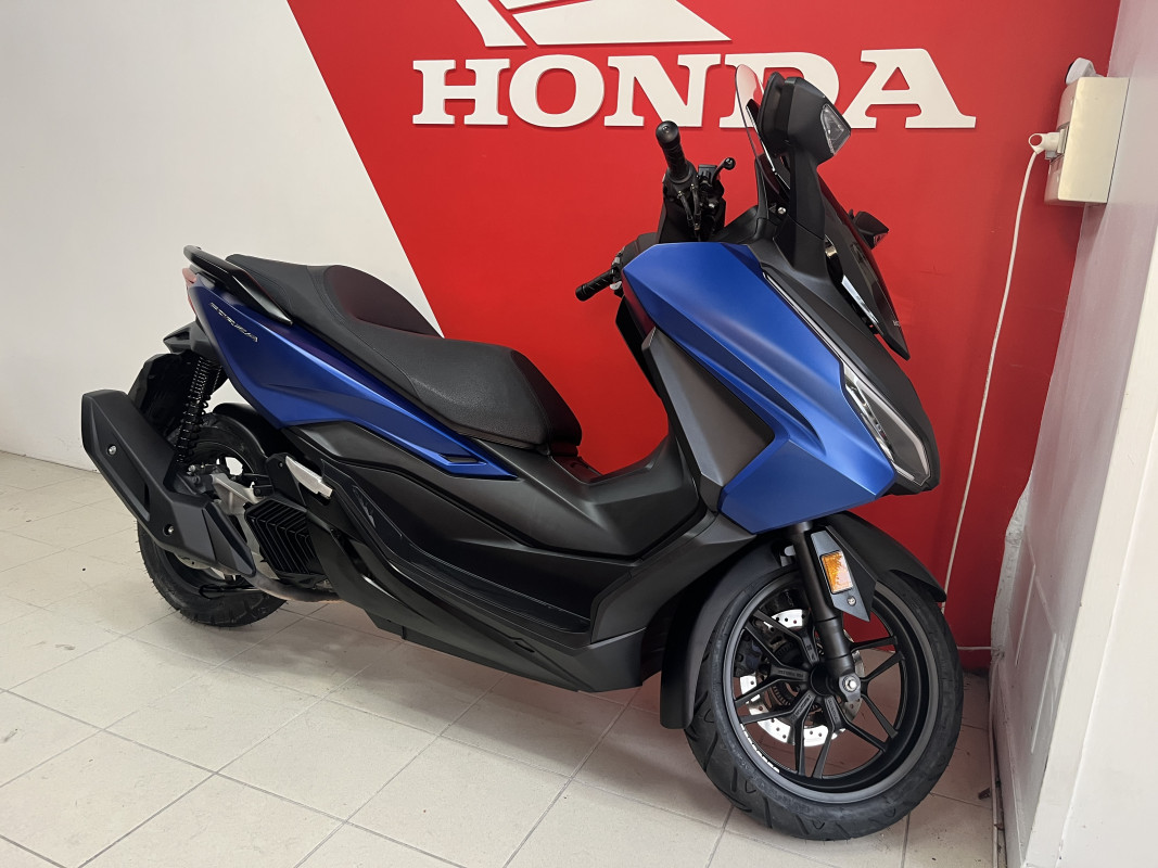 HONDA FORZA 125 STANDARD GARANTIE 2028 MECAMOTO  LES SABLES D'OLONNE 