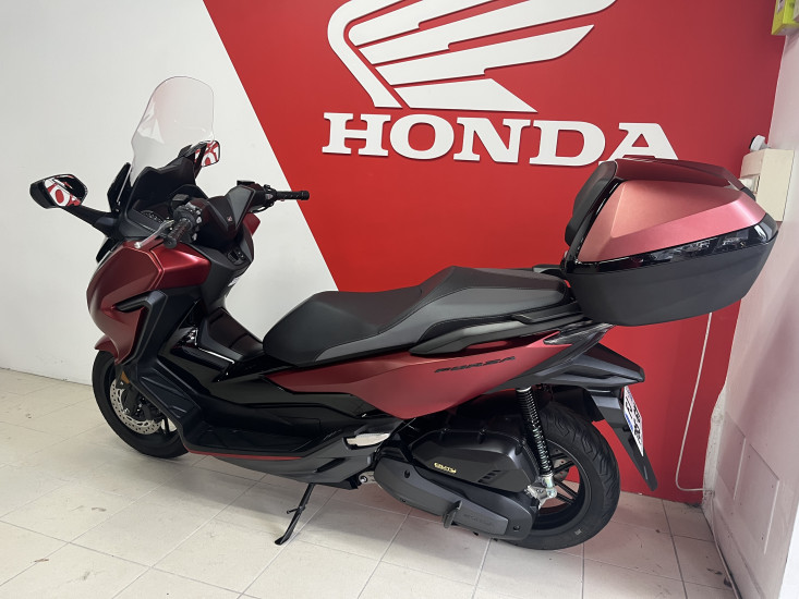 HONDA FORZA 125 SMART TOP BOX GARANTIE 1 AN - LES SABLES D'OLONNE