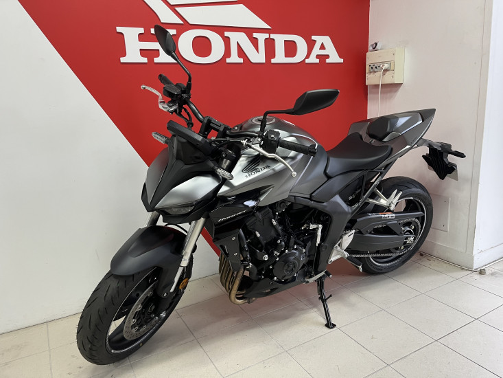 HONDA CB HORNET 1000 STANDARD GARANTIE JUSQU'EN 2031 - LES SABLES D'OLONNE