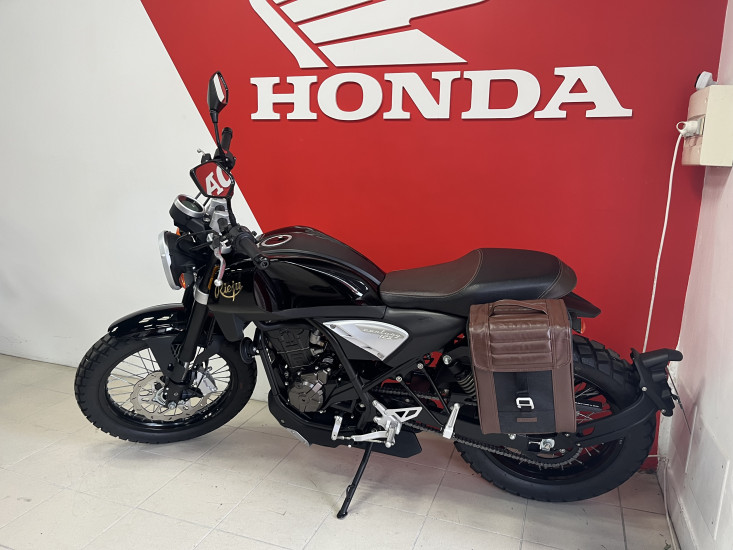 RIEJU CENTURY 125 GARANTIE 12 MOIS - LES SABLES D'OLONNE