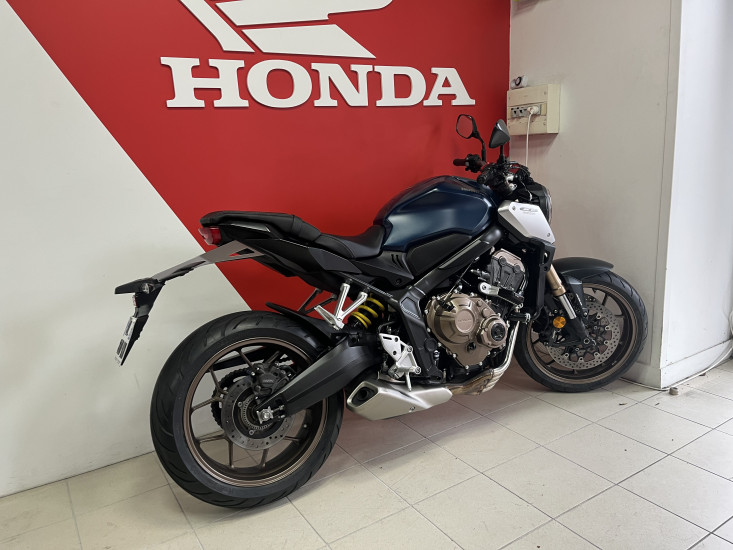 HONDA CB 650 R GARANTIE JUSQU'EN 2028 - LES SABLES D'OLONNE