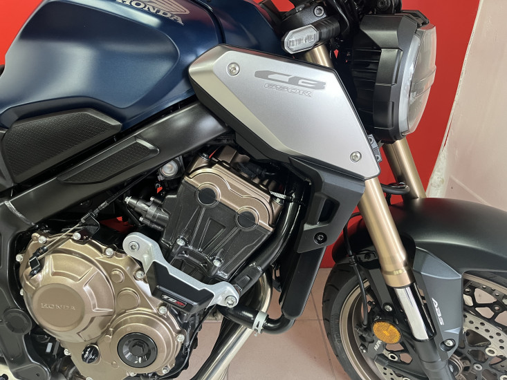 HONDA CB 650 R GARANTIE JUSQU'EN 2028 - LES SABLES D'OLONNE