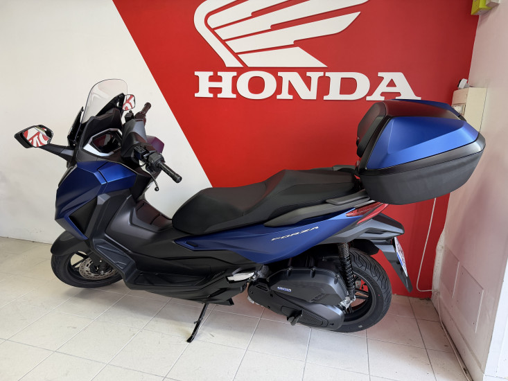 HONDA FORZA 125 TOP BOX GARANTIE 2031 - LES SABLES D'OLONNE